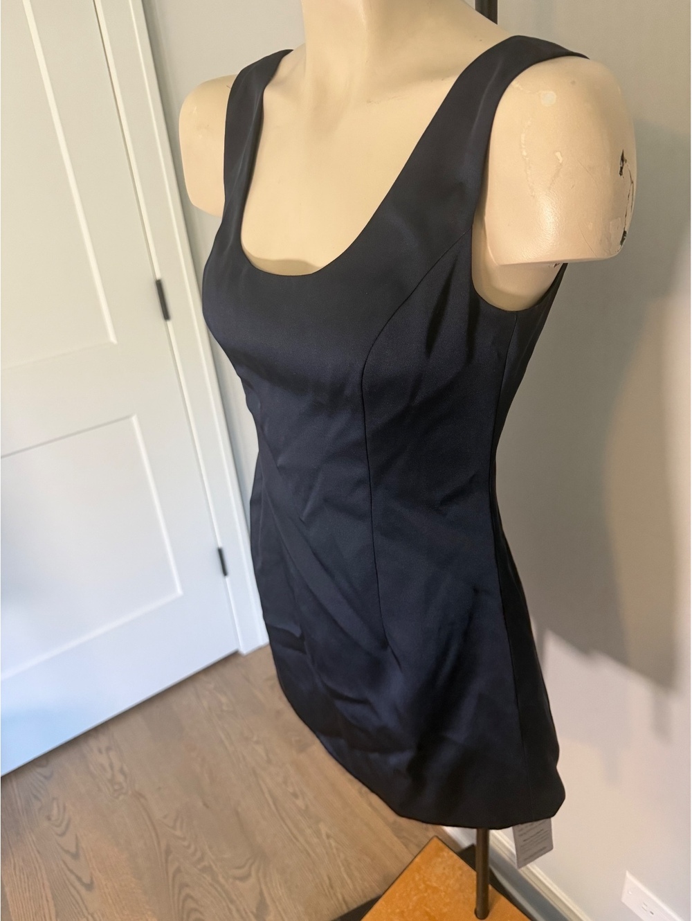 Reformation Franceska Dress in Blue Navy, Size 0 - Picture 9 of 12